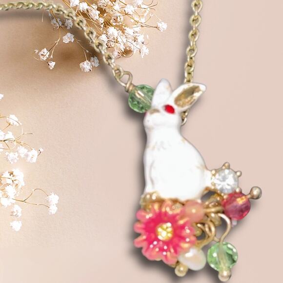 Les Nereides Enchanted Encounter Bunny on Pink Flower Pendant Necklace NWT - Picture 4 of 14